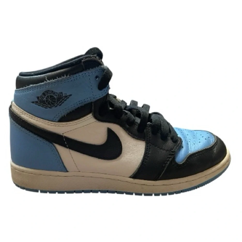 Nike Air Jordan 1 Retro High Sneakers
